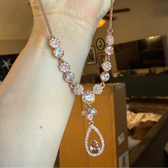 Givenchy Crystal Rose Gold Y-Necklace - Picture 3 of 6